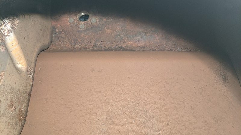 100% rust covering. The reason for lining the fuel tank.