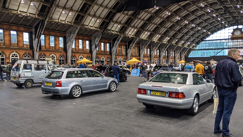 A big venue with socially distanced cars
